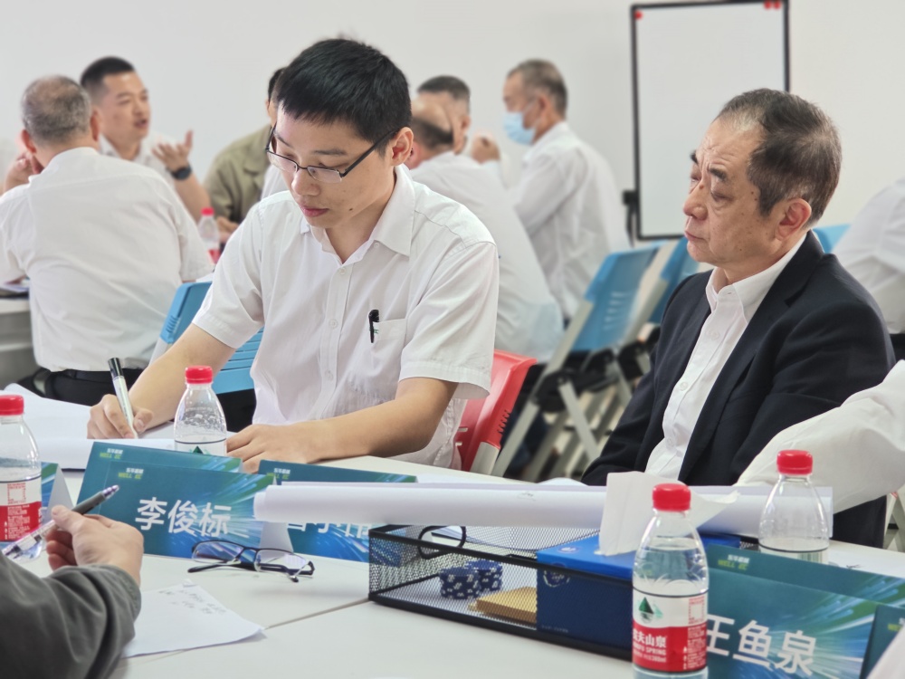 微信图片_20240401100013_副本.jpg
